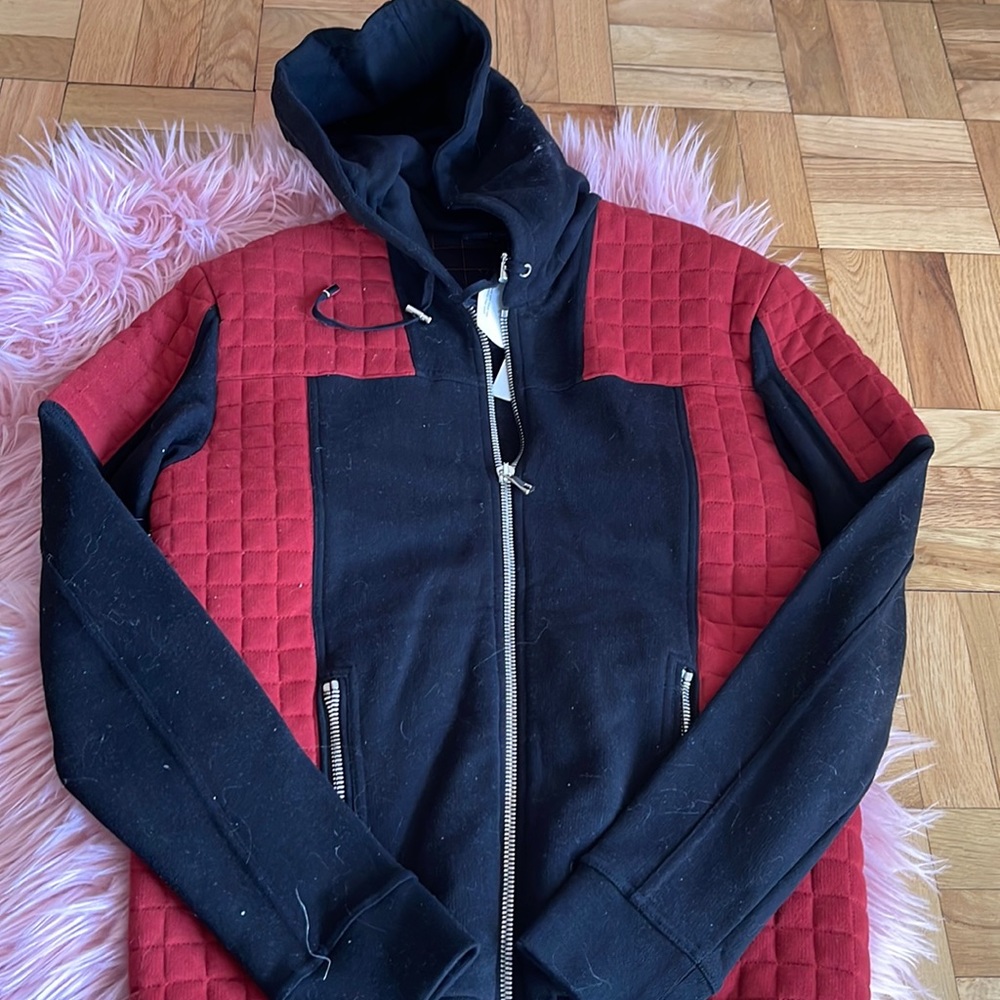 Balmain hoodie sweater size large 100% authentic